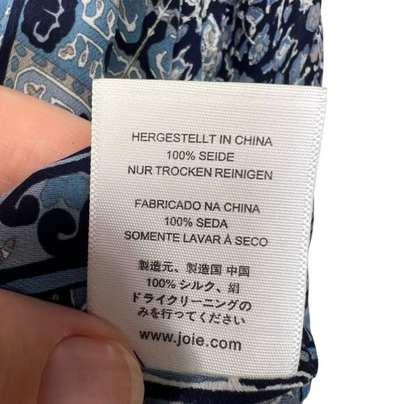 Joie Silk Blouse Blue Floral Print 174 small - Picture 11 of 16